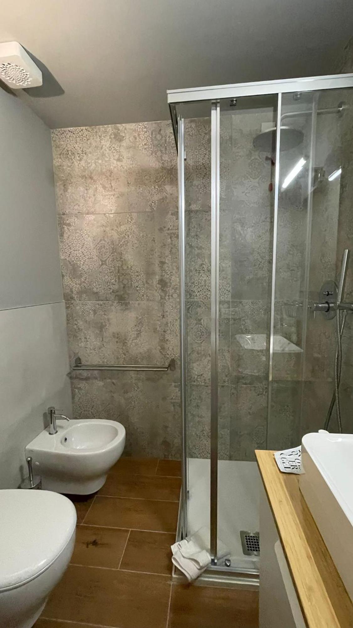 Wish Rooms Charme&Relax Bergamo Exterior photo
